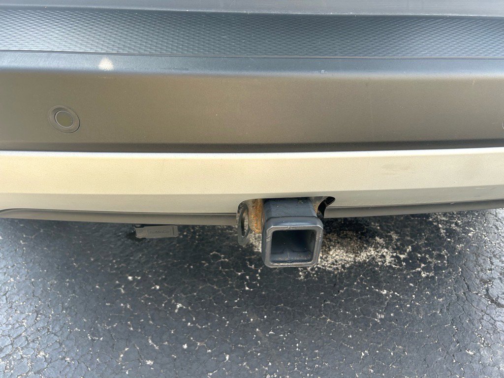 Used 2022 Ford Escape Titanium w/ Class II Trailer Tow Package image 9