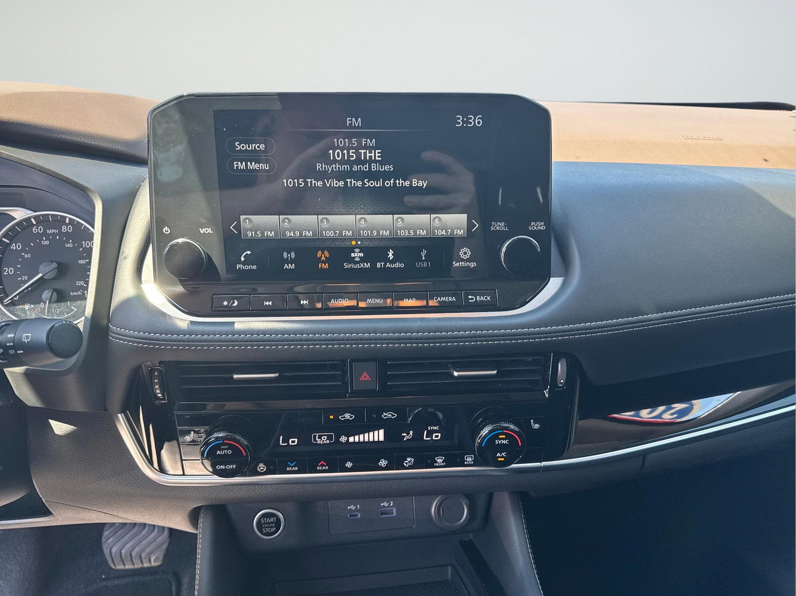 Certified 2023 Nissan Rogue SL w/ SL Premium Package FWD image 17