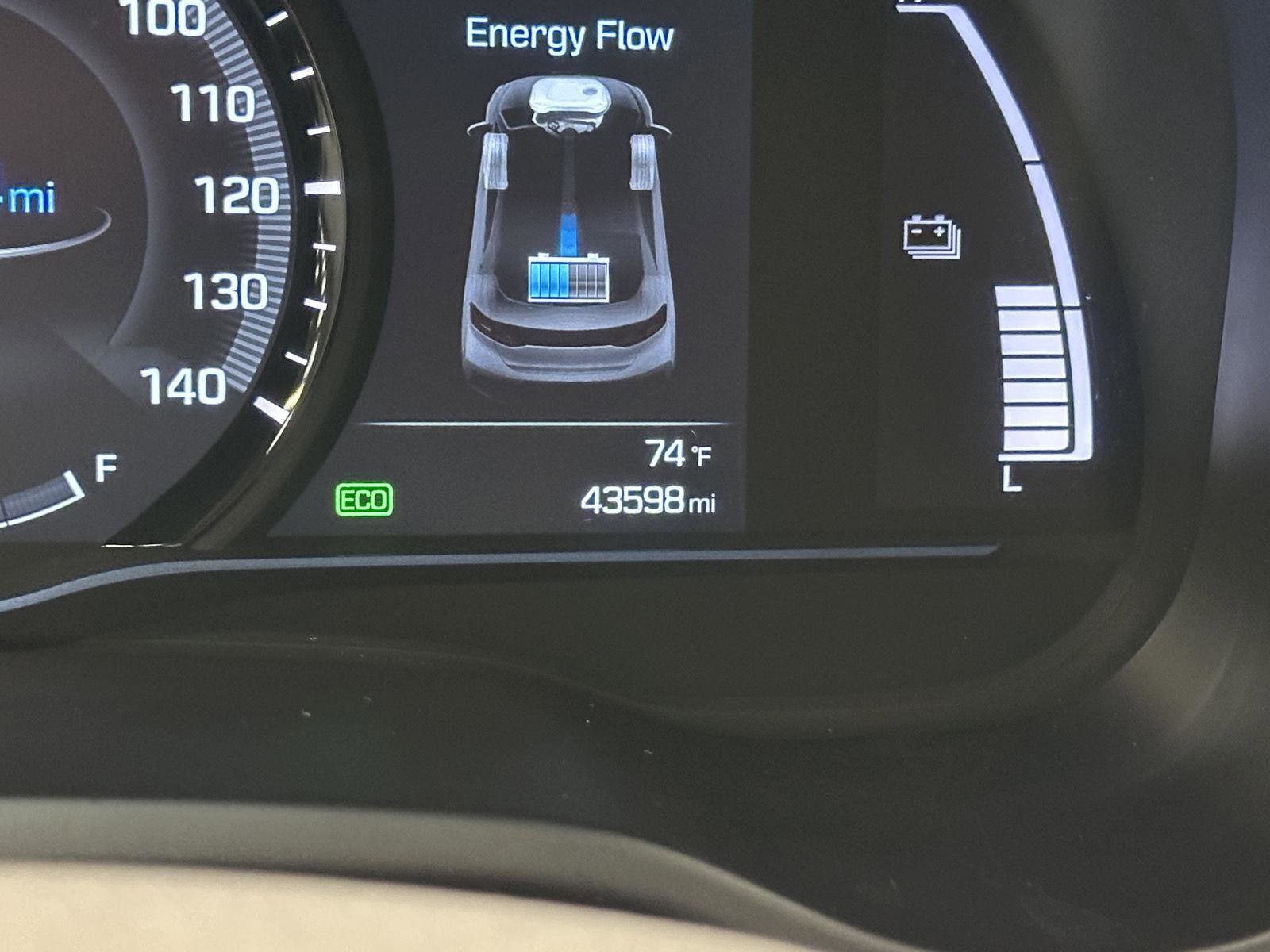 Used 2019 Hyundai Ioniq SEL image 14