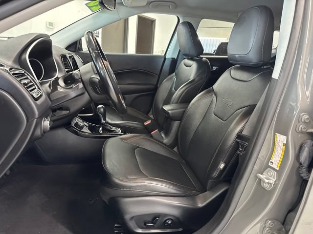 Used 2020 Jeep Compass Limited AWD/4WD image 16