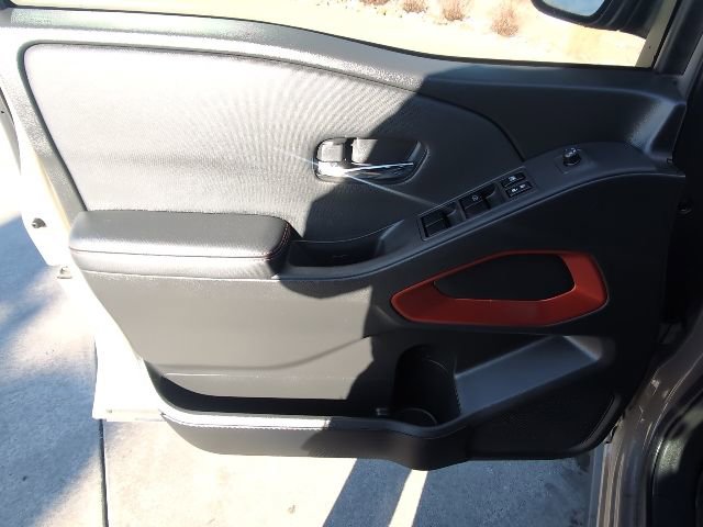 Used 2024 Nissan Frontier PRO-4X w/ Off-Road Protection Package image 11