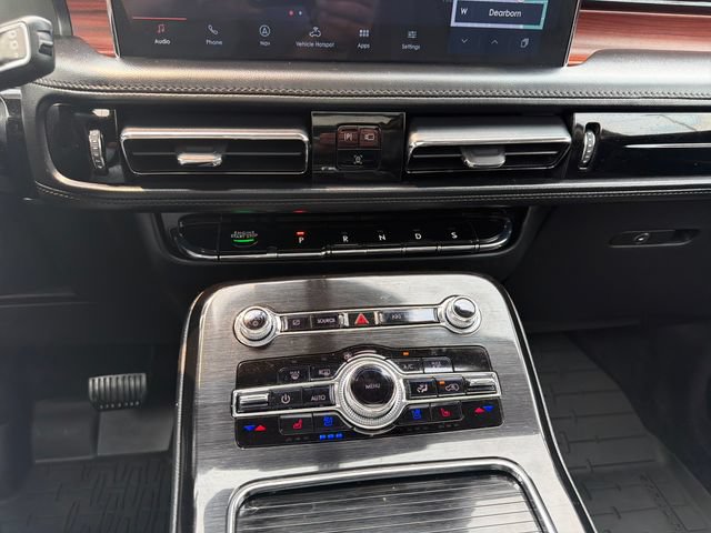 Certified 2023 Lincoln Nautilus Reserve AWD/4WD image 21