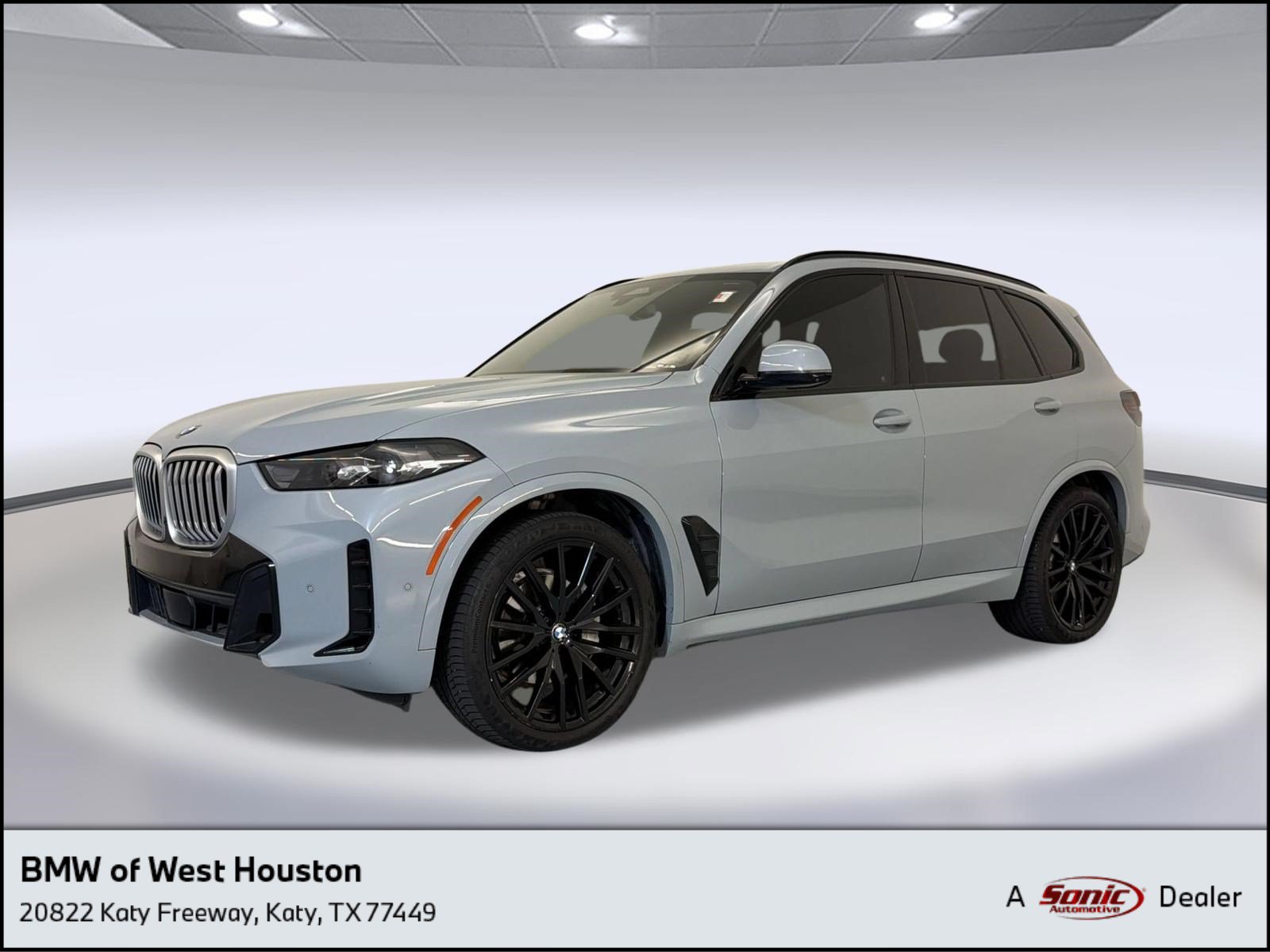 Used 2024 BMW X5 xDrive40i w/ M Sport Package AWD/4WD image 1