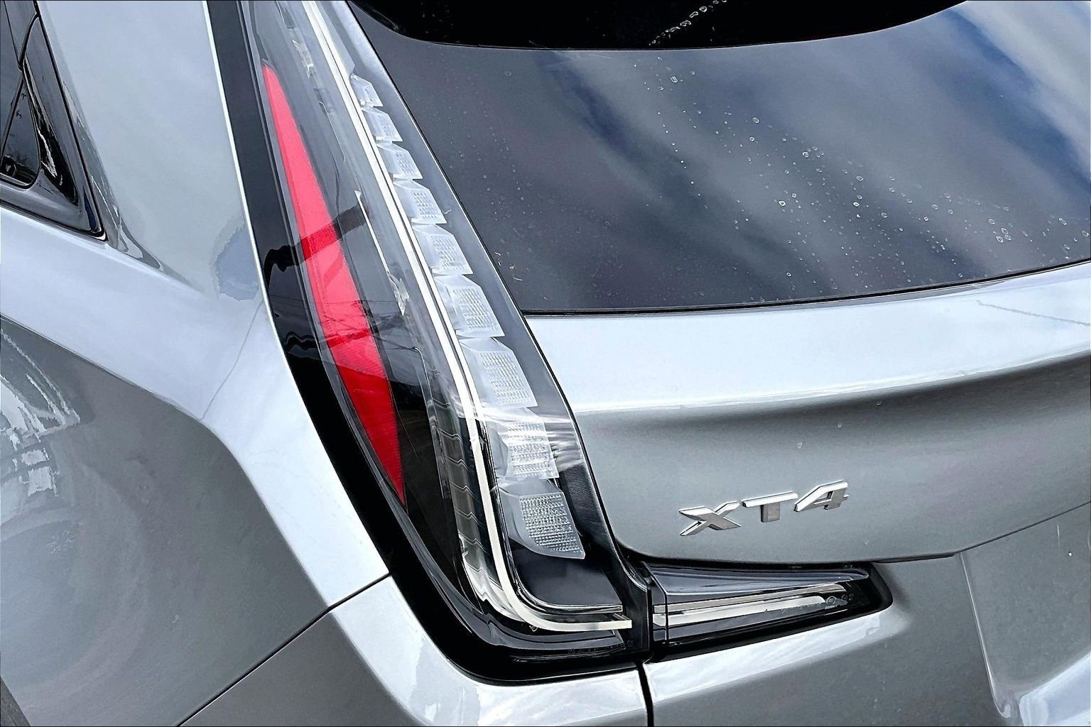 Used 2024 Cadillac XT4 Sport image 31