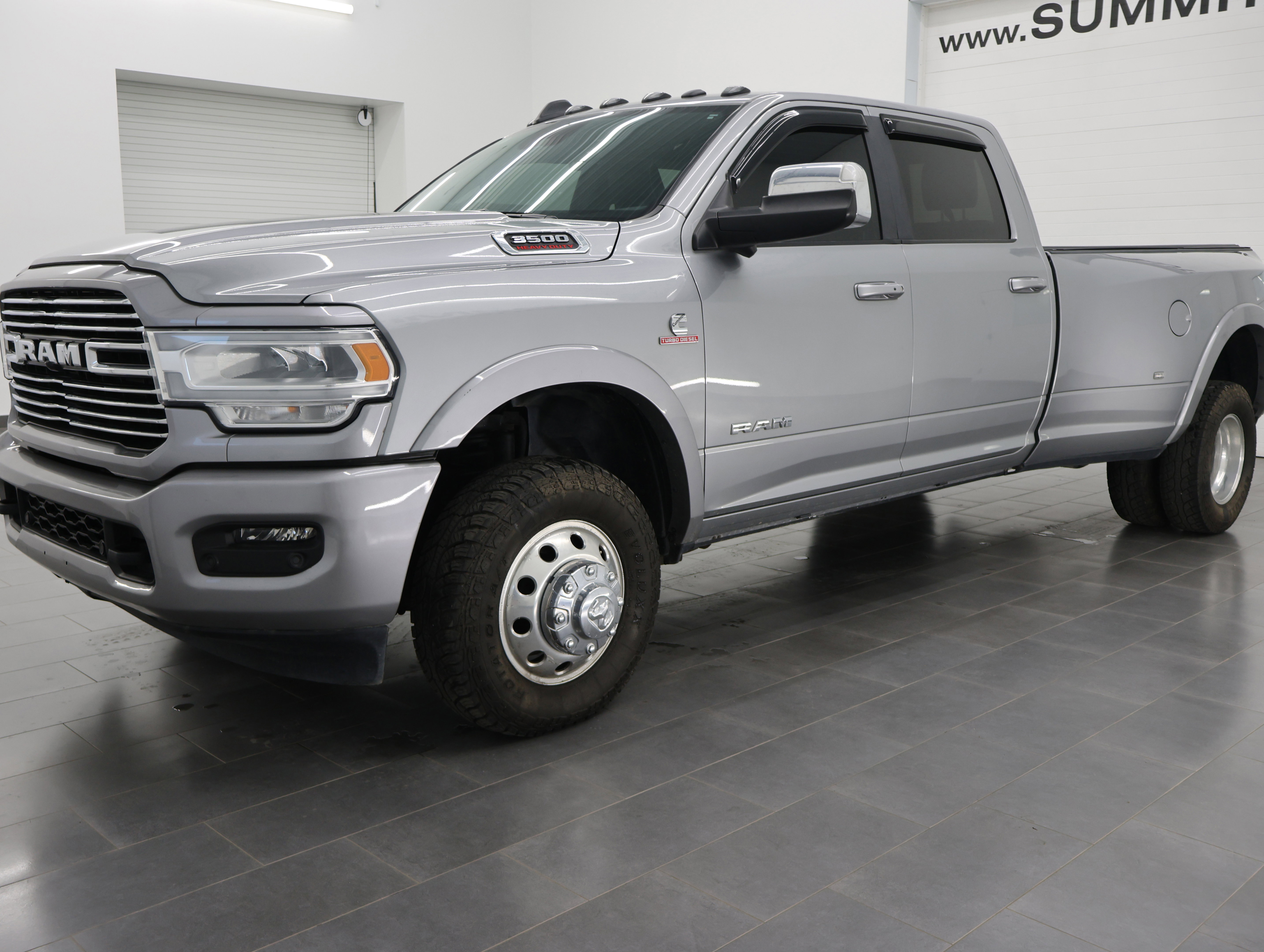 Used 2020 RAM 3500 Laramie AWD/4WD image 6
