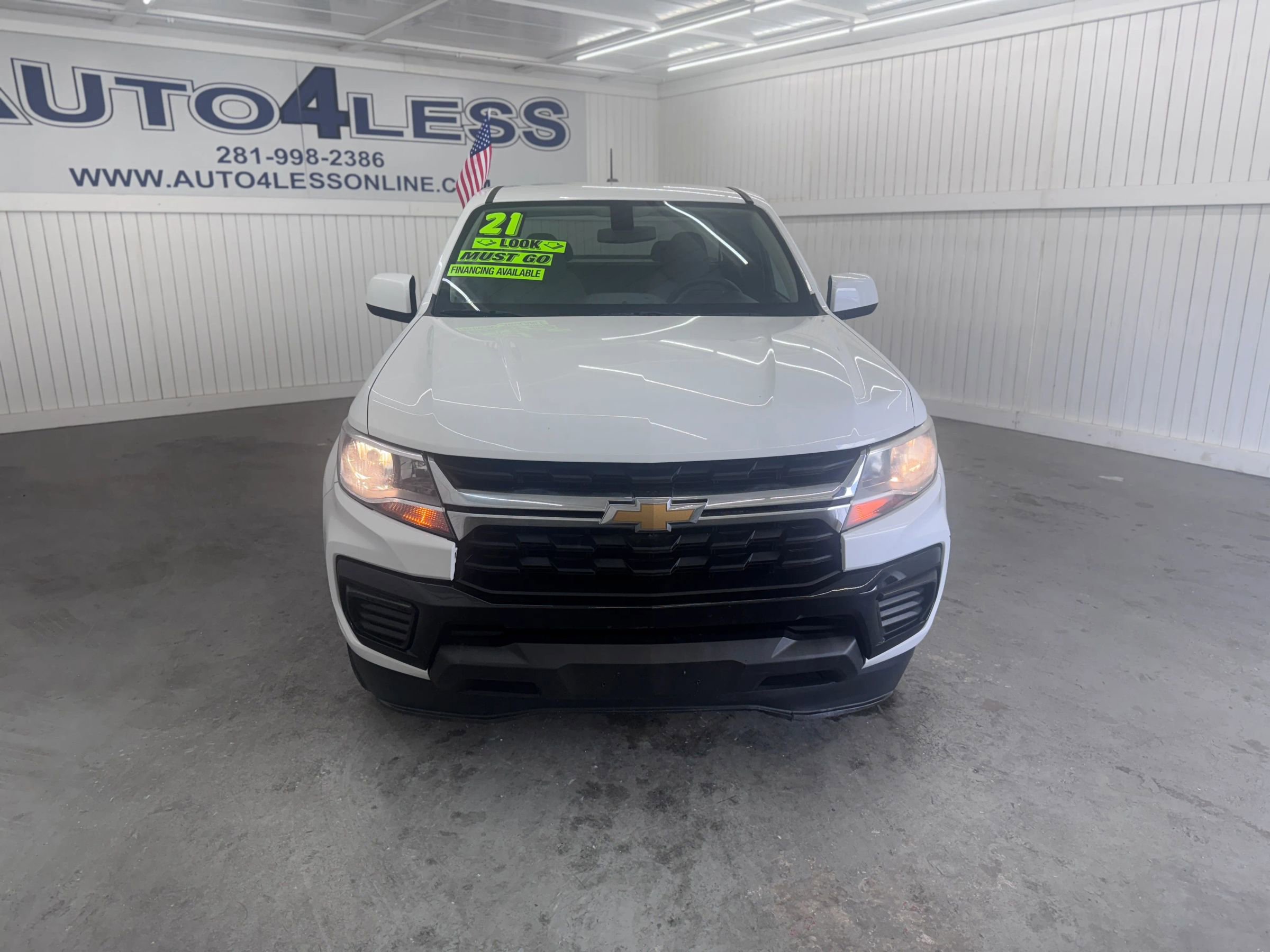Used 2021 Chevrolet Colorado W/T image 2