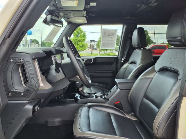 Used 2025 Ford Bronco Outer Banks image 14