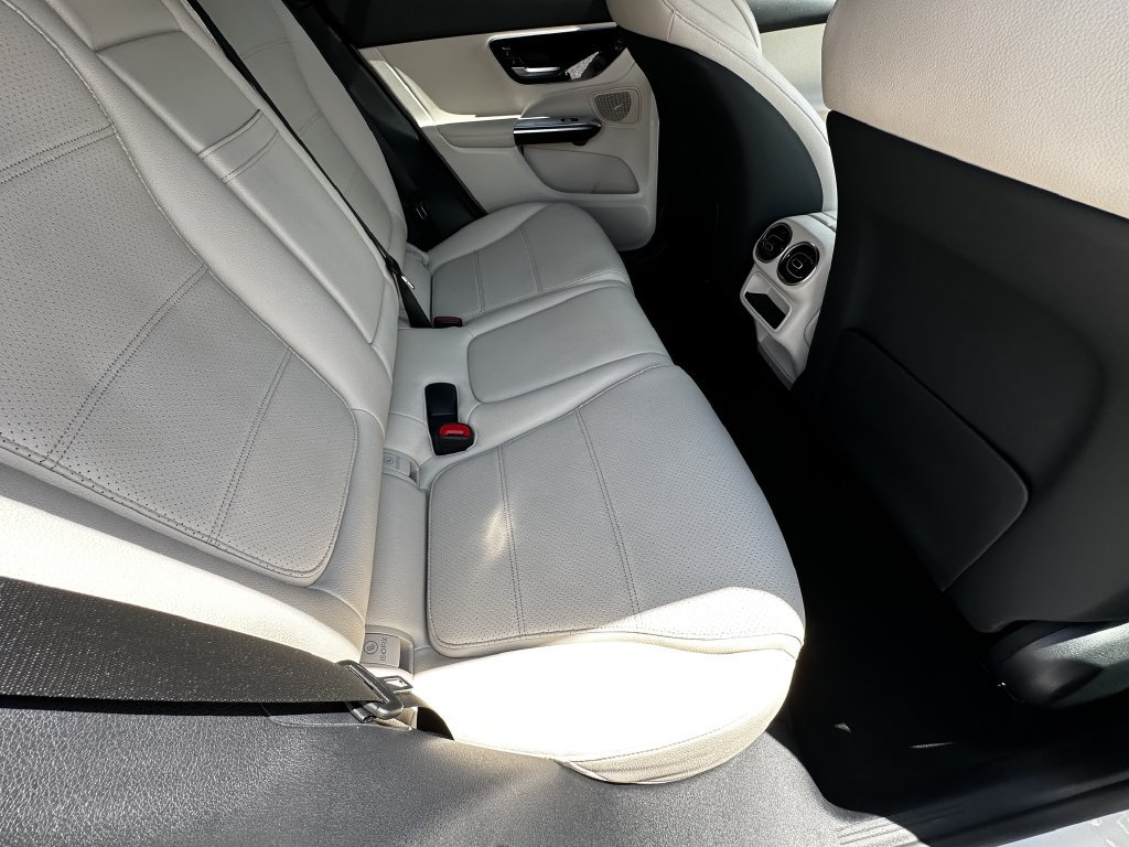 Certified 2025 Mercedes-Benz GLC 350e 4MATIC image 18