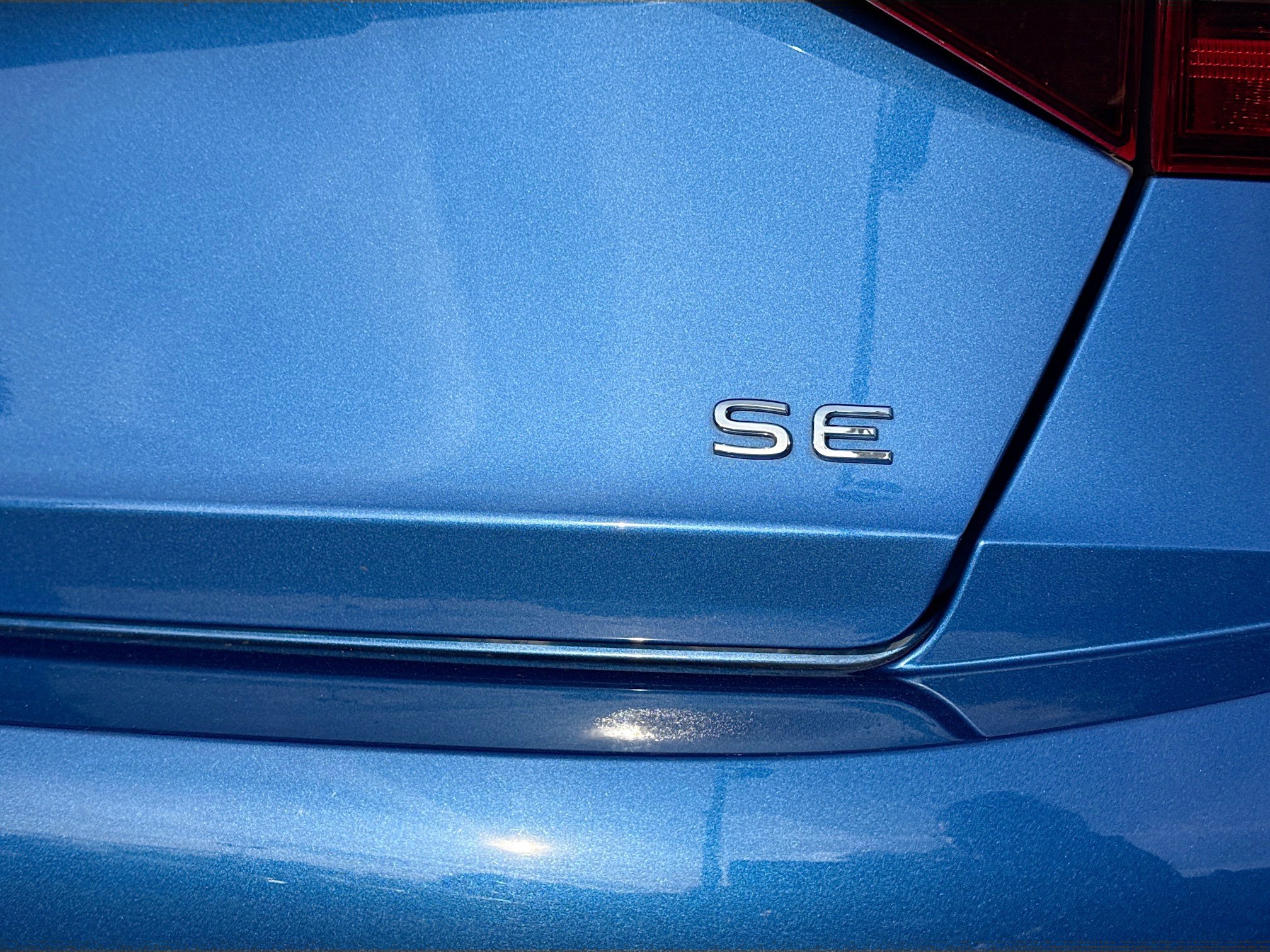 Used 2023 Volkswagen Jetta SE w/ Panoramic Sunroof Package image 11