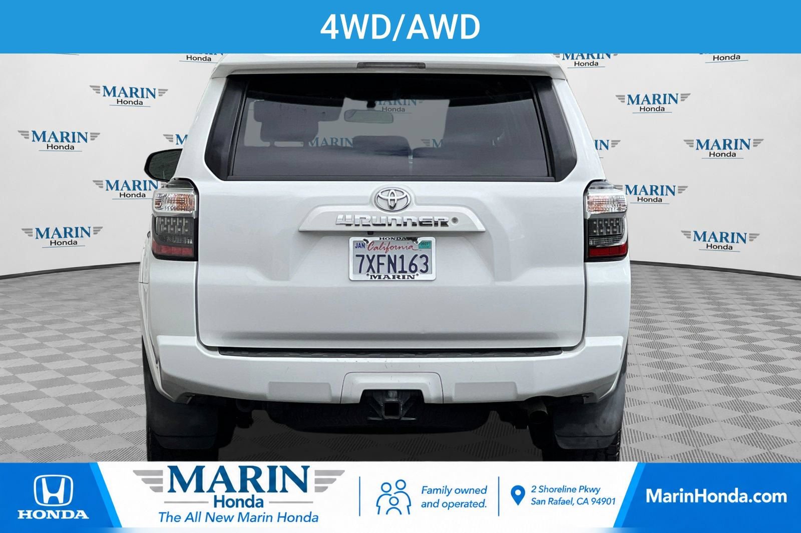 Used 2016 Toyota 4Runner SR5 AWD/4WD image 4