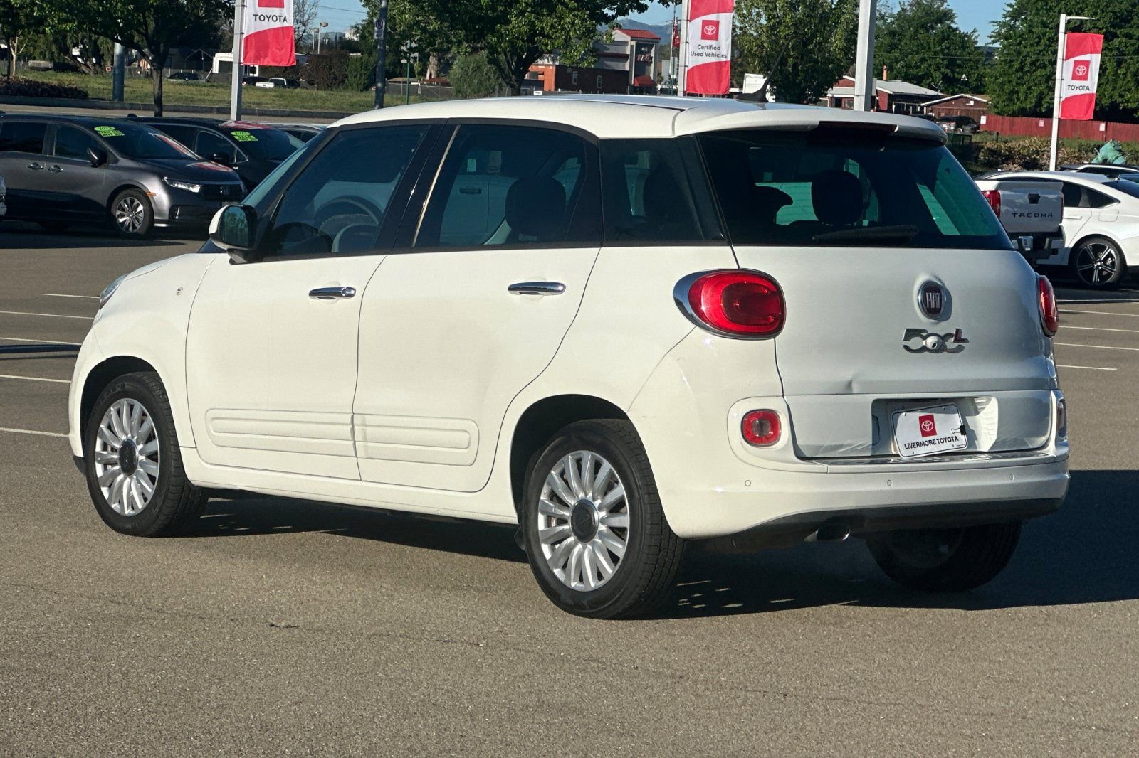 Used 2014 FIAT 500L Easy image 6