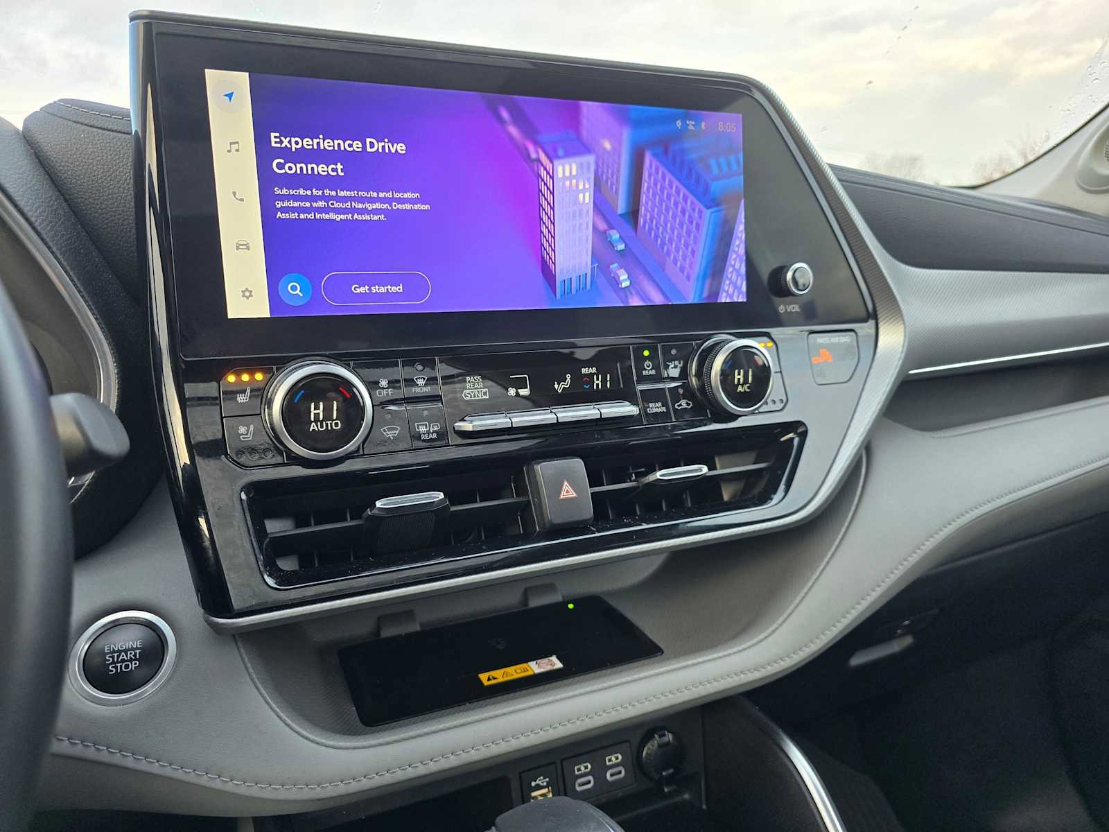 Used 2024 Toyota Highlander Platinum image 29