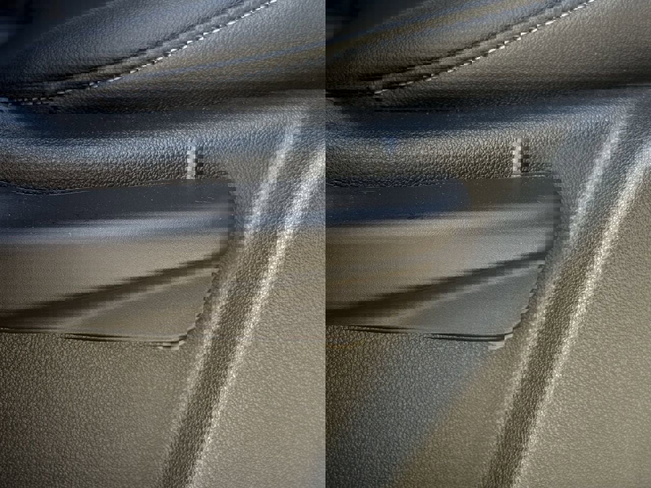 Certified 2024 GMC Canyon Elevation w/ Elevation Premium Package image 22