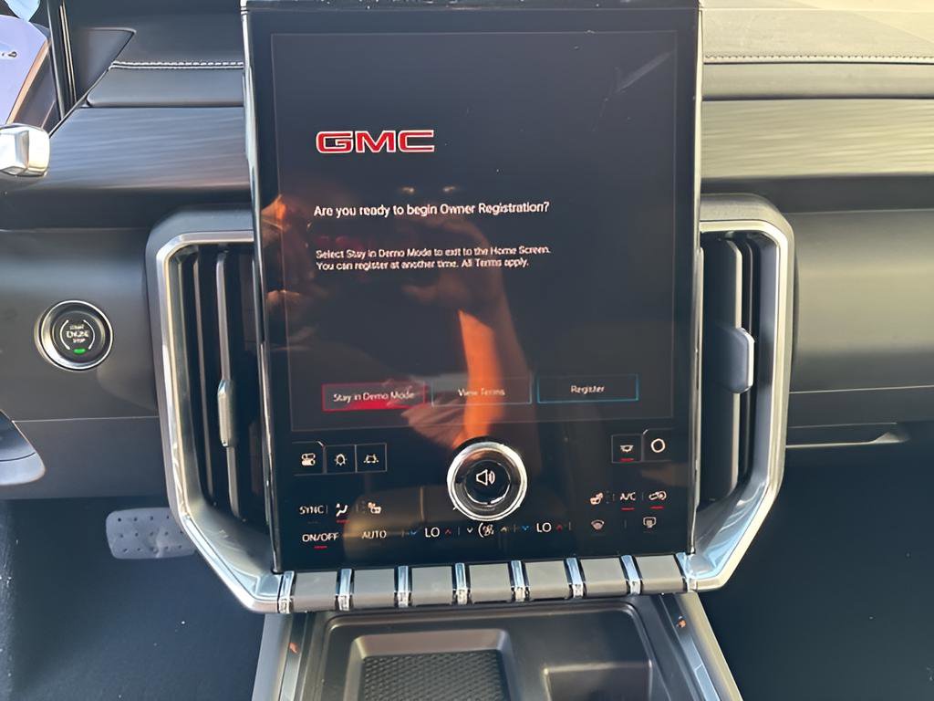 New 2026 GMC Acadia Elevation image 8