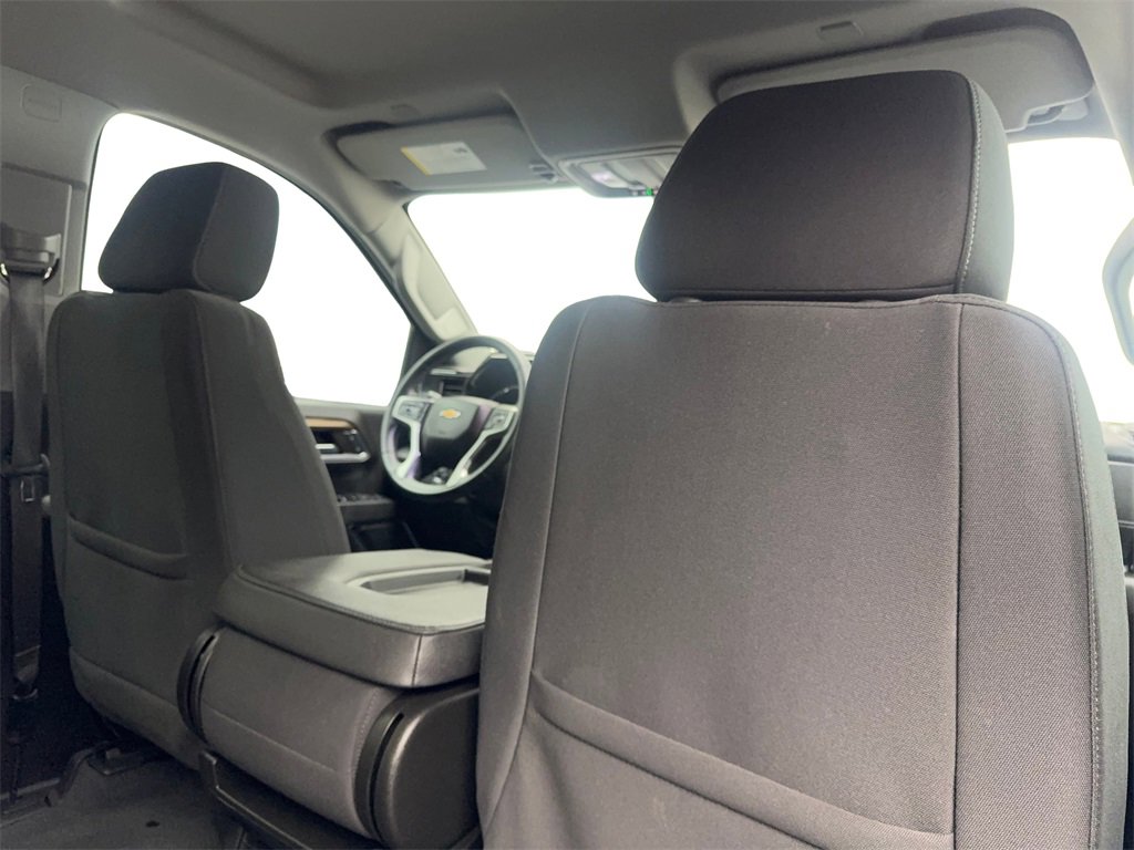 Used 2024 Chevrolet Silverado 2500 LT image 44