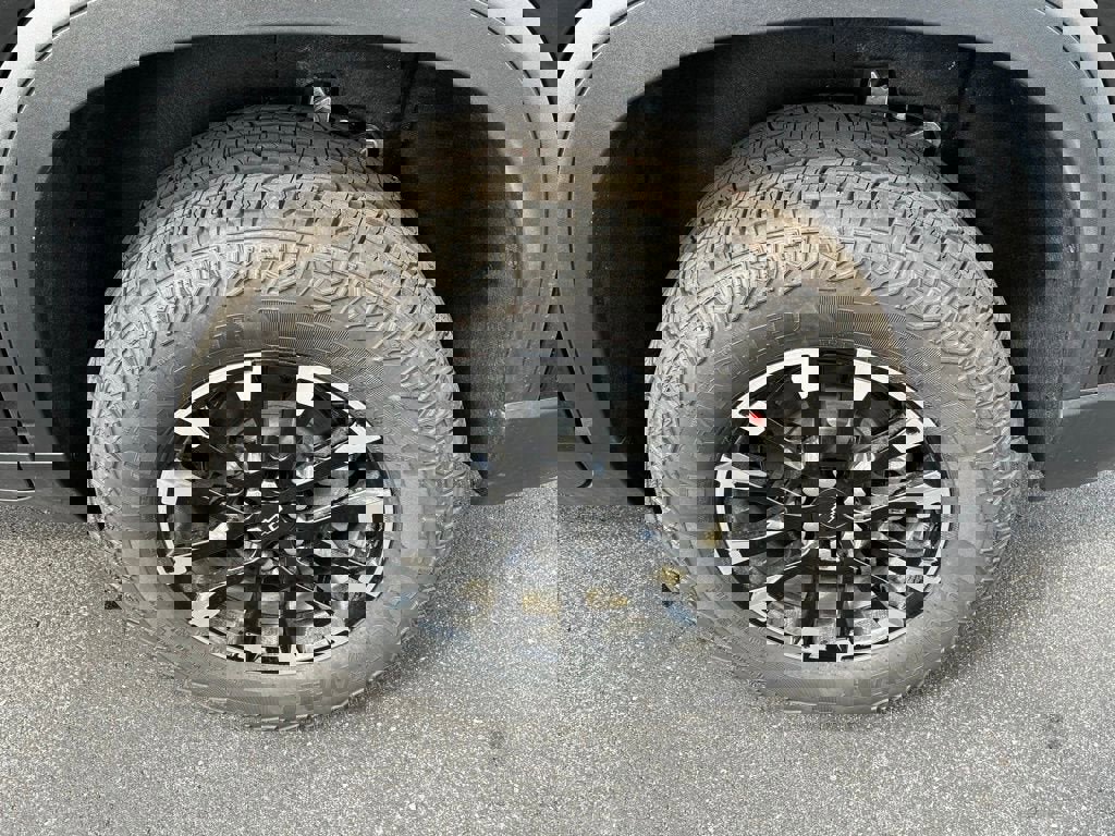 New 2026 Chevrolet Traverse Z71 w/ Enhanced Driving Package image 12