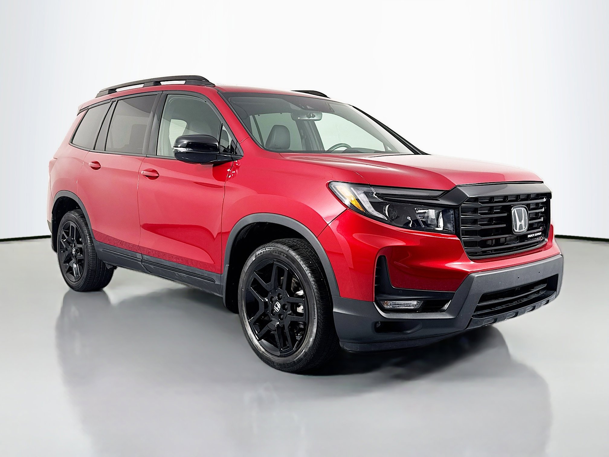 Certified 2024 Honda Passport Black Edition image 3