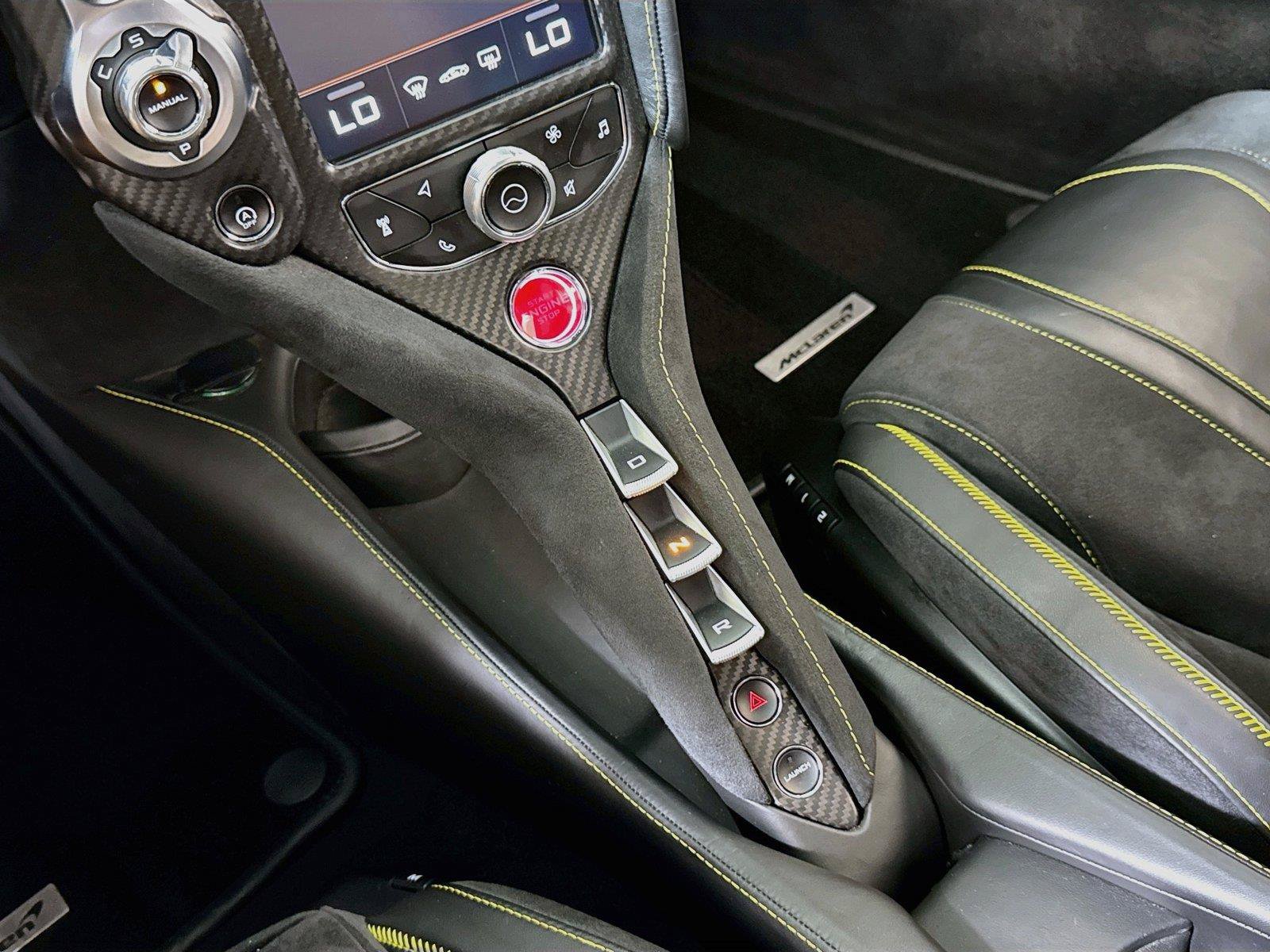 Used 2018 McLaren 720S Performance RWD image 19