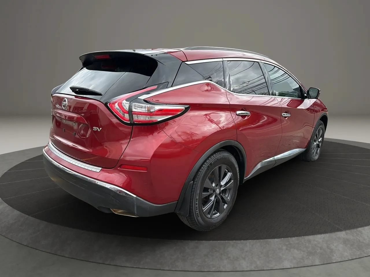 Used 2018 Nissan Murano SV w/ Premium Package FWD image 5