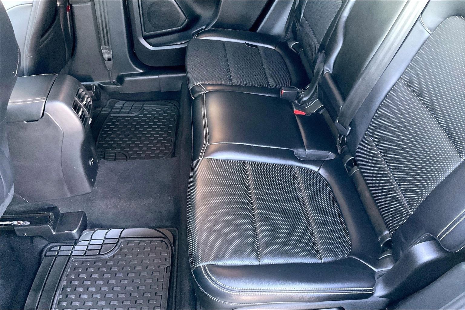 Used 2021 Ford Escape SEL image 17