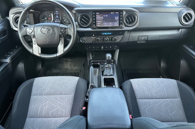 Used 2021 Toyota Tacoma TRD Off-Road w/ Technology Package RWD image 12