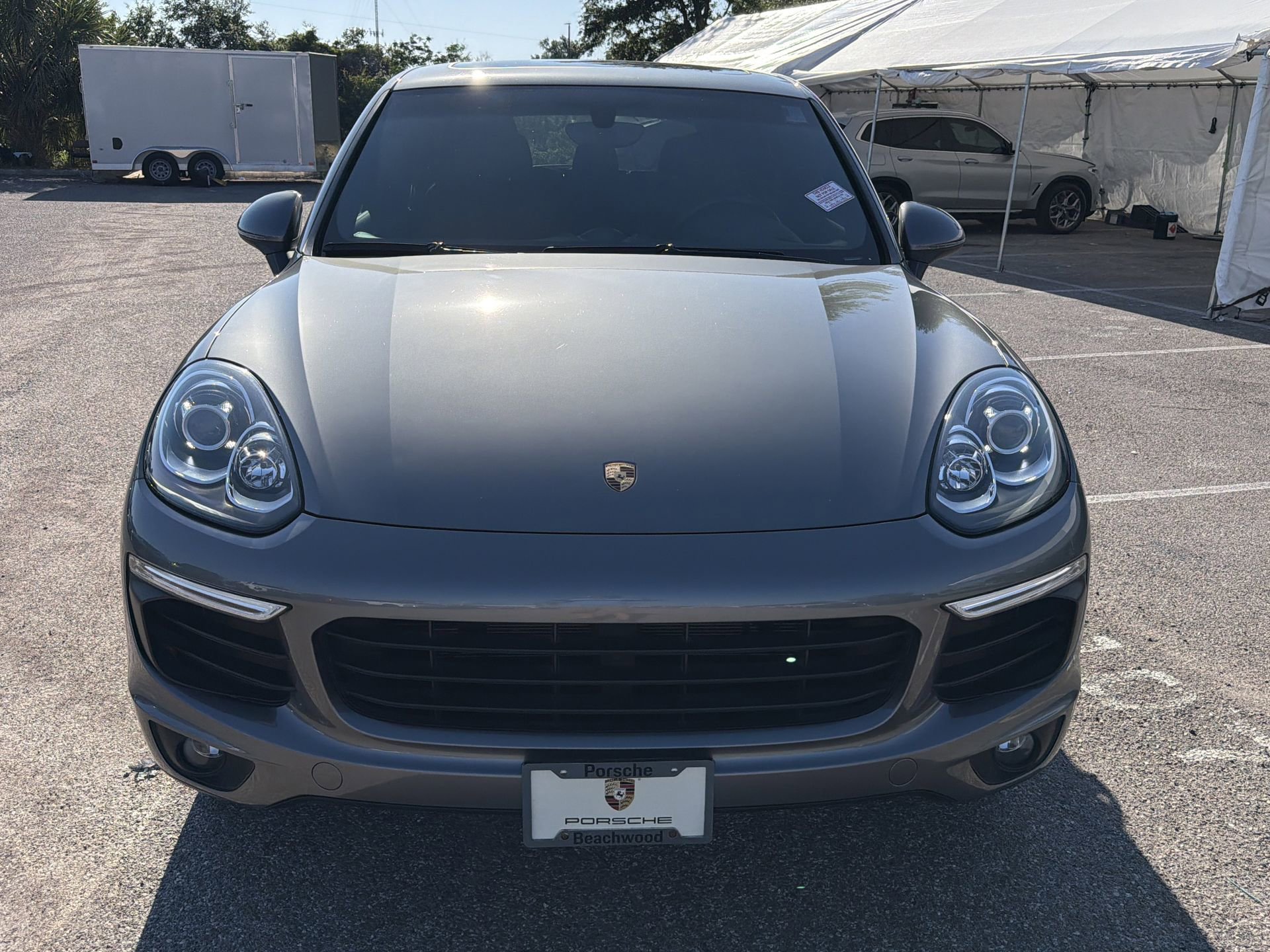 Used 2017 Porsche Cayenne AWD/4WD image 2