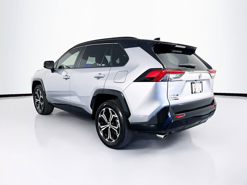 Used 2025 Toyota RAV4 XSE image 7