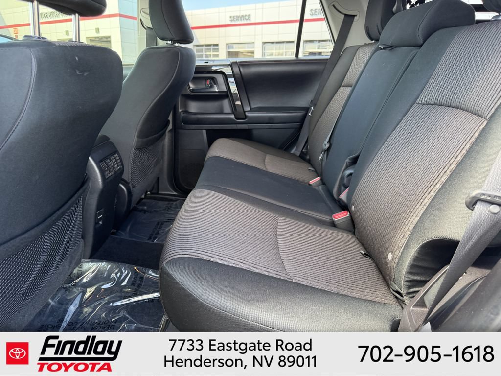 Certified 2019 Toyota 4Runner TRD Off-Road AWD/4WD image 9
