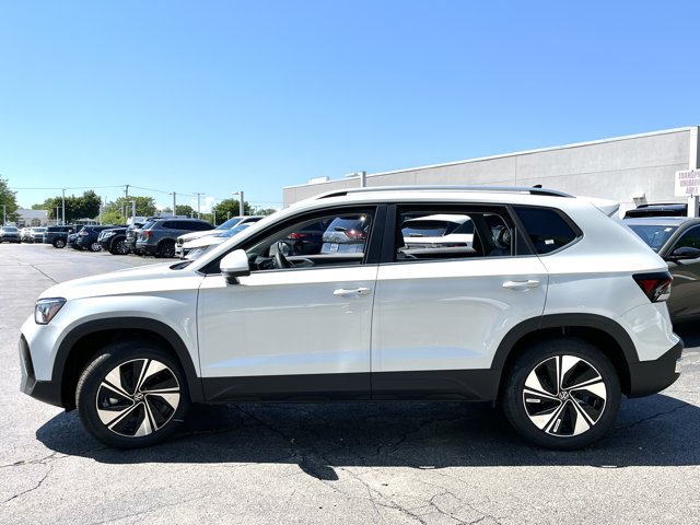 New 2026 Volkswagen Taos SE AWD/4WD image 20