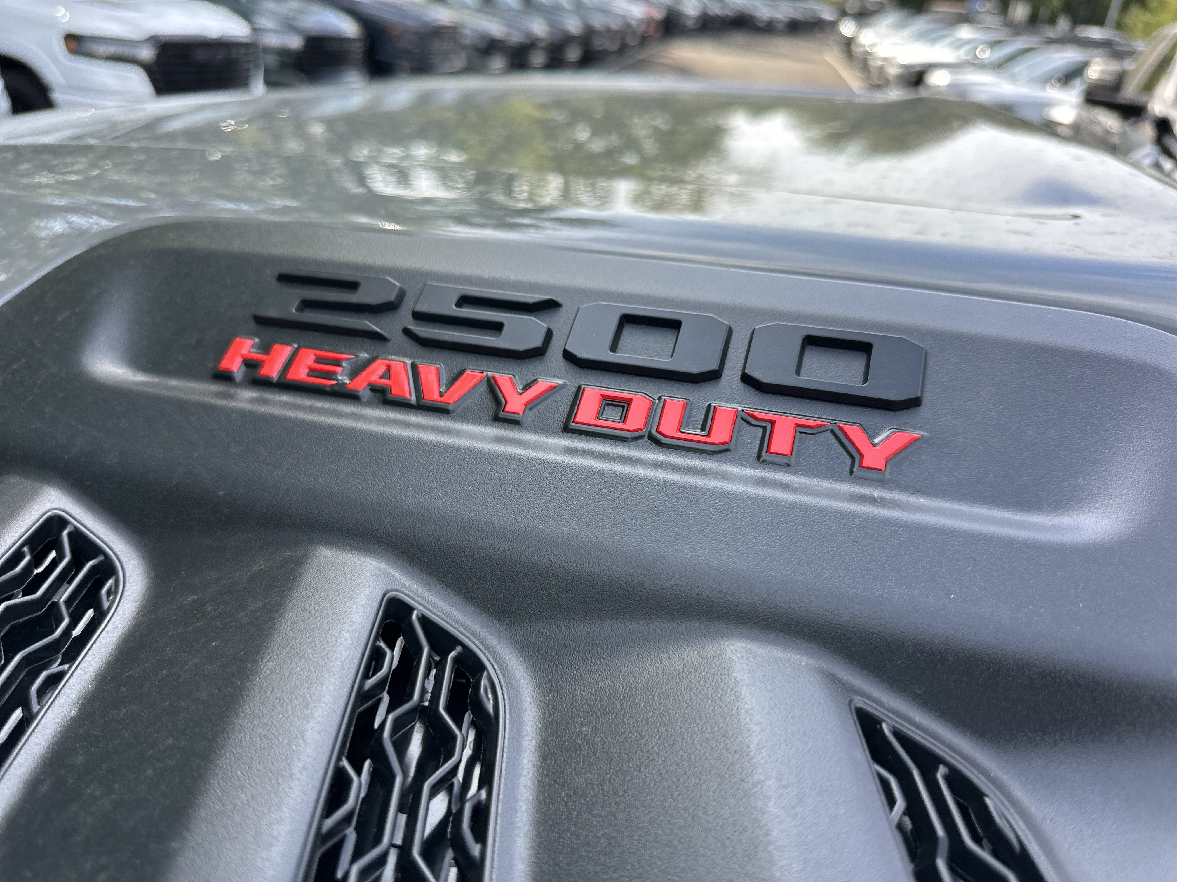 New 2027 RAM 2500 Laramie AWD/4WD image 34