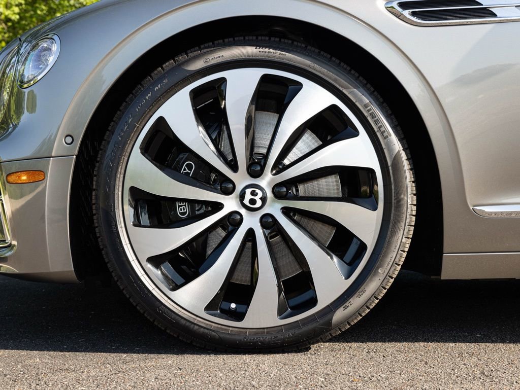 New 2026 Bentley Flying Spur Plug-In Hybrid AWD/4WD image 82