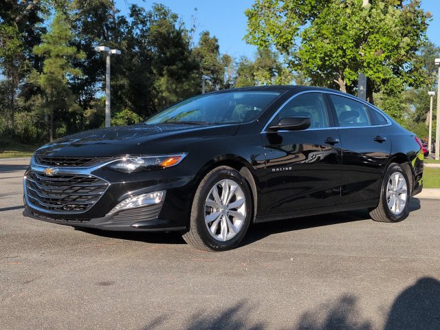 Used 2025 Chevrolet Malibu LT FWD image 2