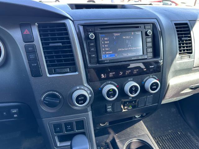 Used 2017 Toyota Sequoia SR5 w/ Sport Appearance Package AWD/4WD image 30