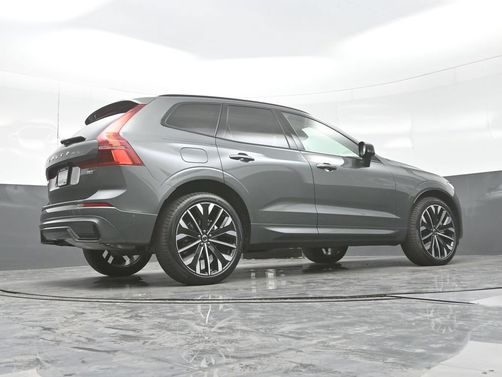 New 2026 Volvo XC60 B5 Ultra w/ Climate Package AWD/4WD image 29