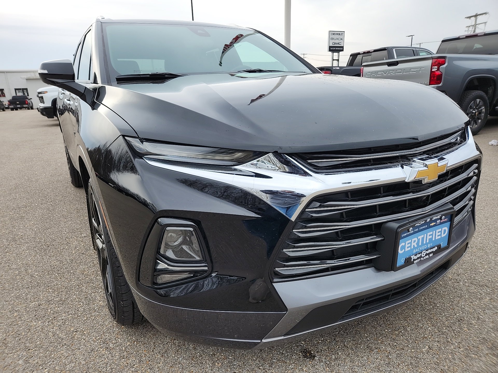 Certified 2022 Chevrolet Blazer Premier w/ Driver Confidence II Package image 11