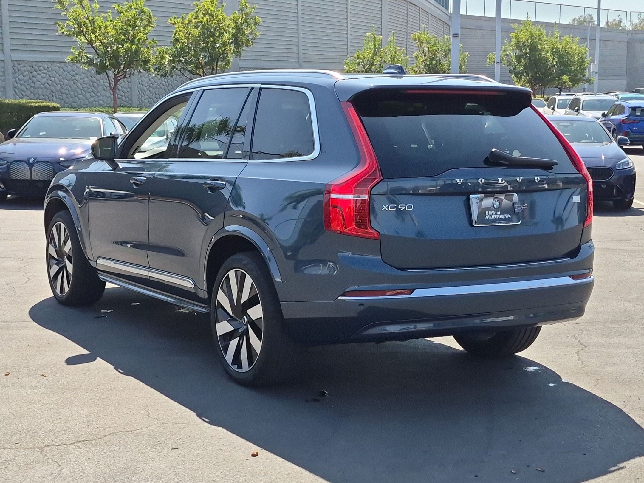 Used 2023 Volvo XC90 T8 Ultimate w/ Lounge Package AWD/4WD image 8