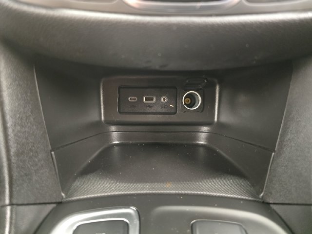 Used 2024 Chevrolet Equinox LT AWD/4WD image 25