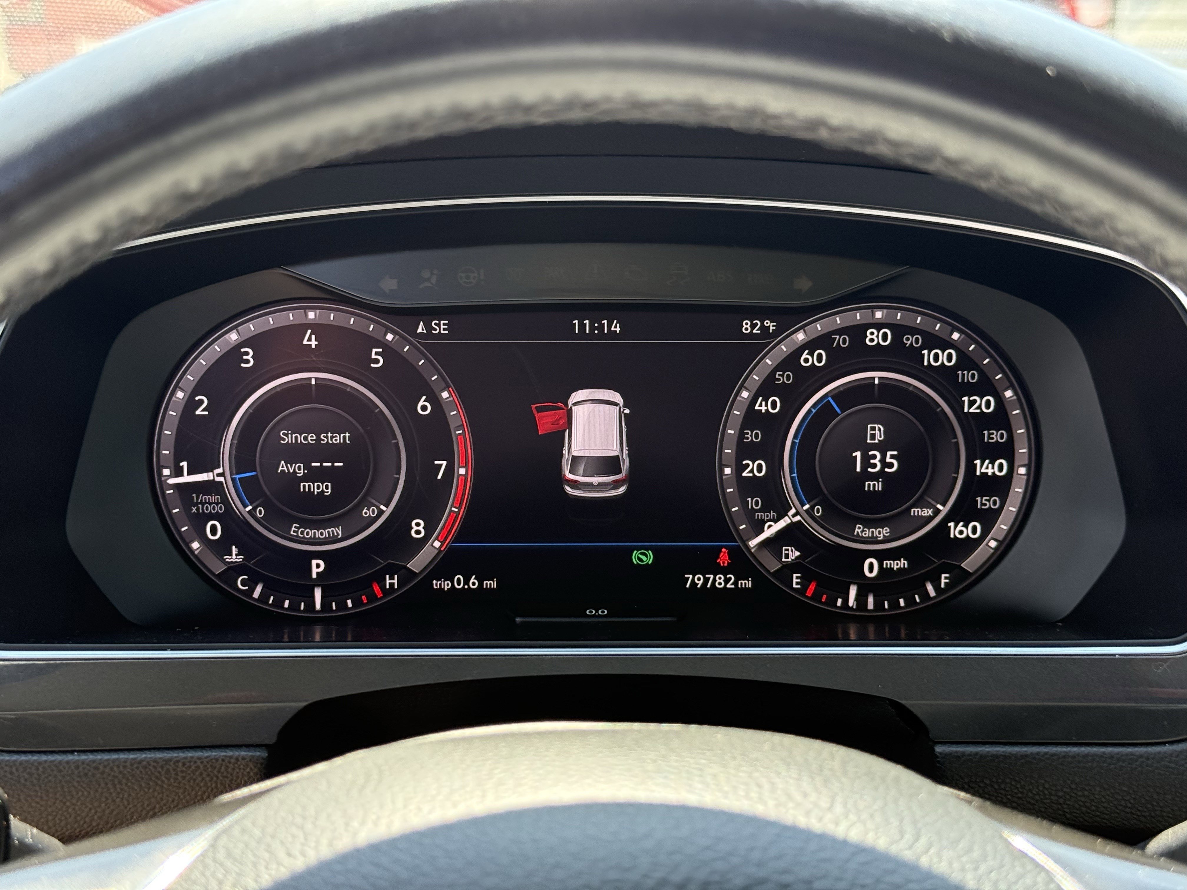 Used 2019 Volkswagen Tiguan SEL FWD image 18