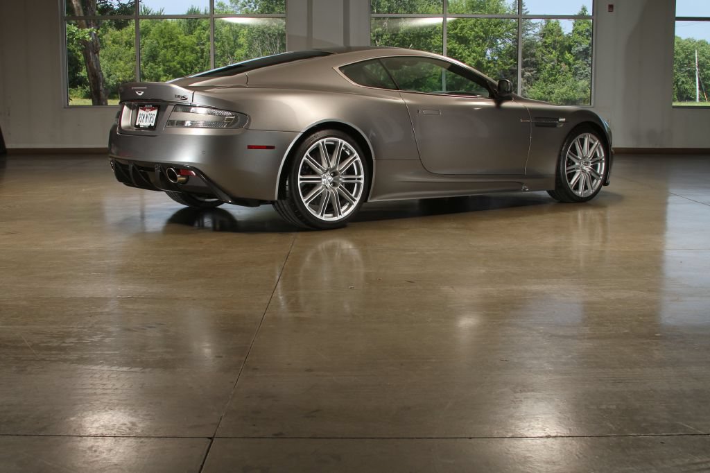 Used 2009 Aston Martin DBS Coupe RWD image 53