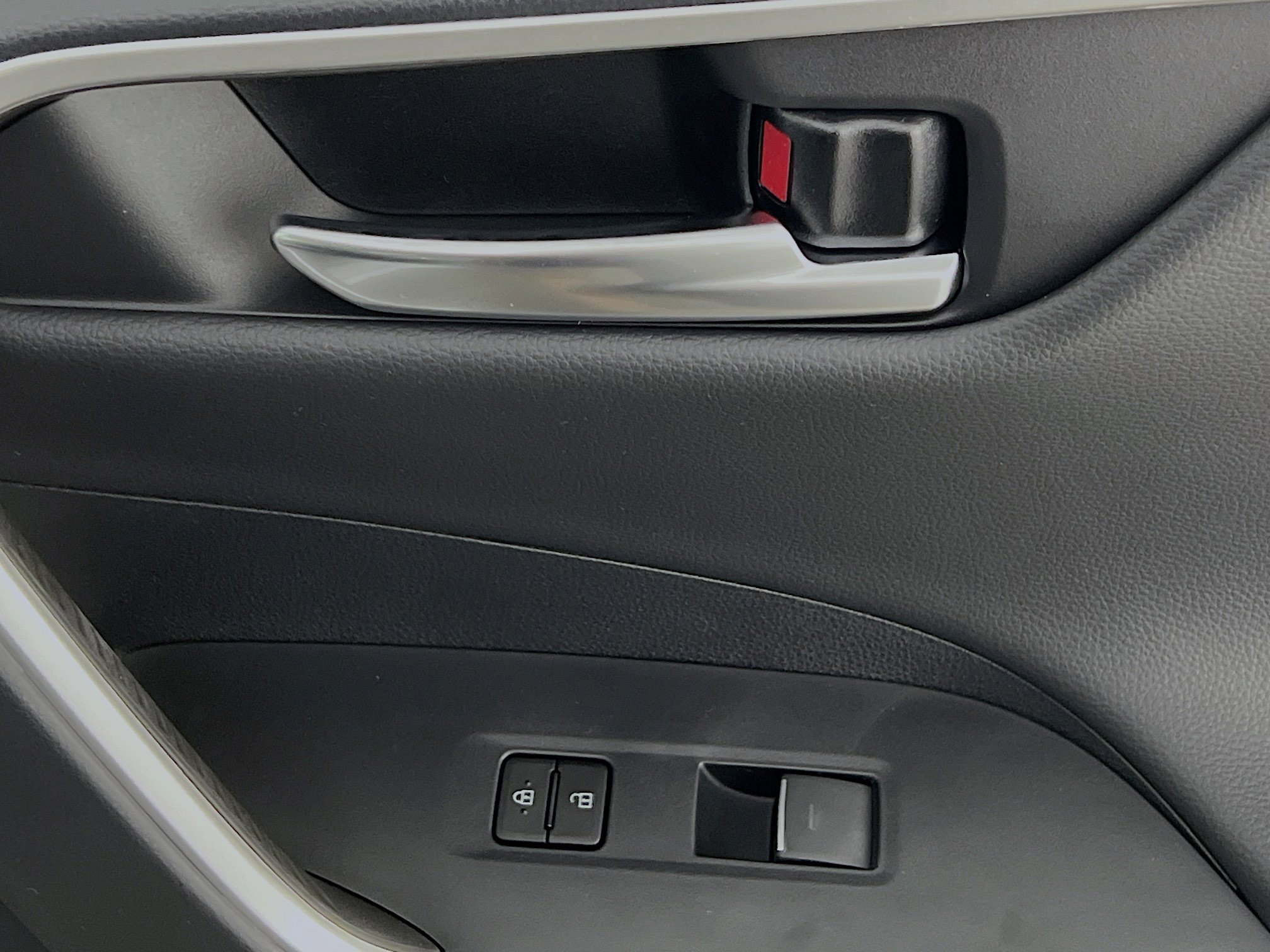 New 2024 Toyota RAV4 Limited image 33