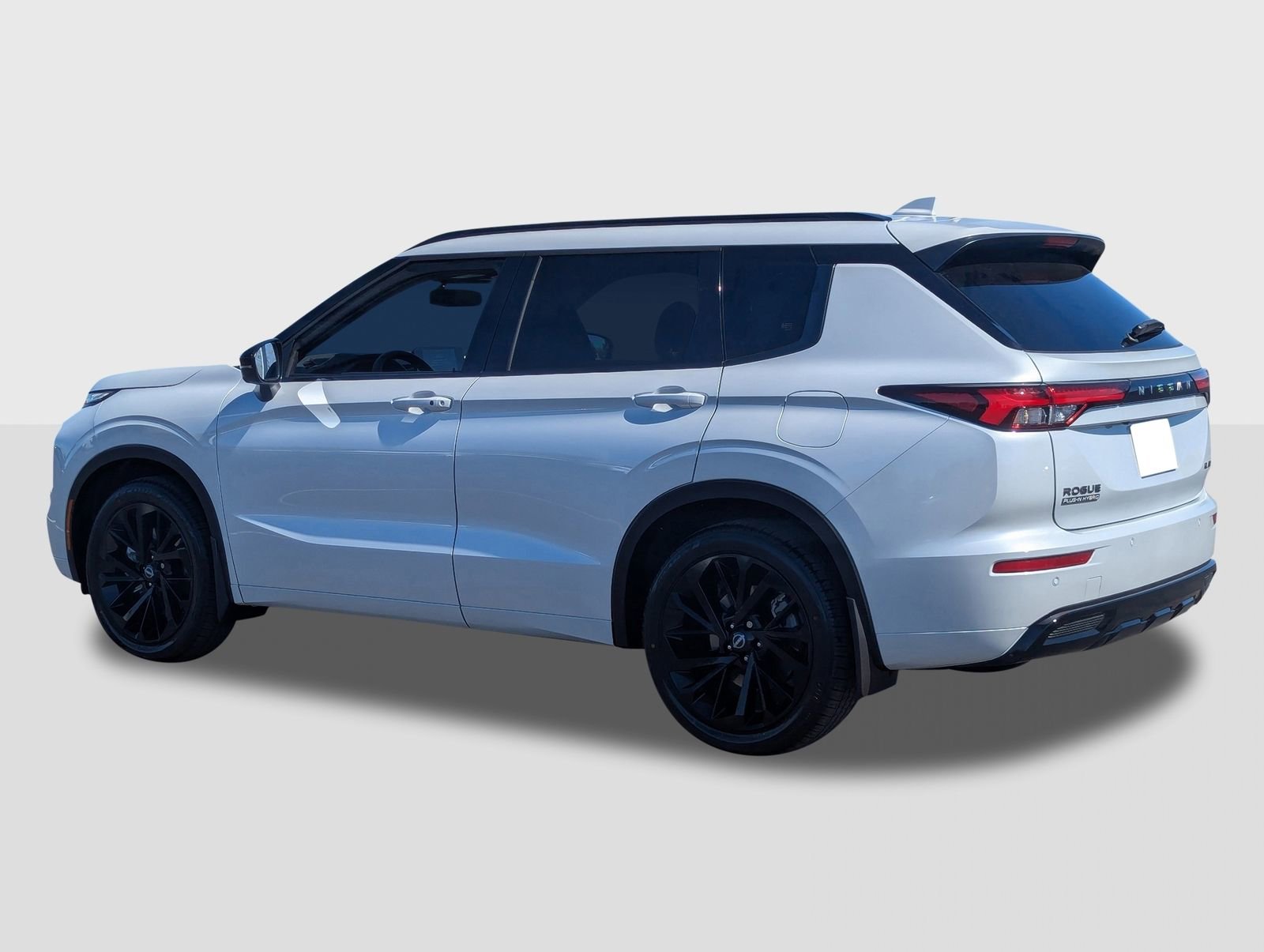 New 2026 Nissan Rogue Platinum image 3