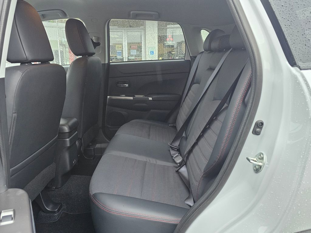 New 2026 Mitsubishi Outlander Sport SE image 13