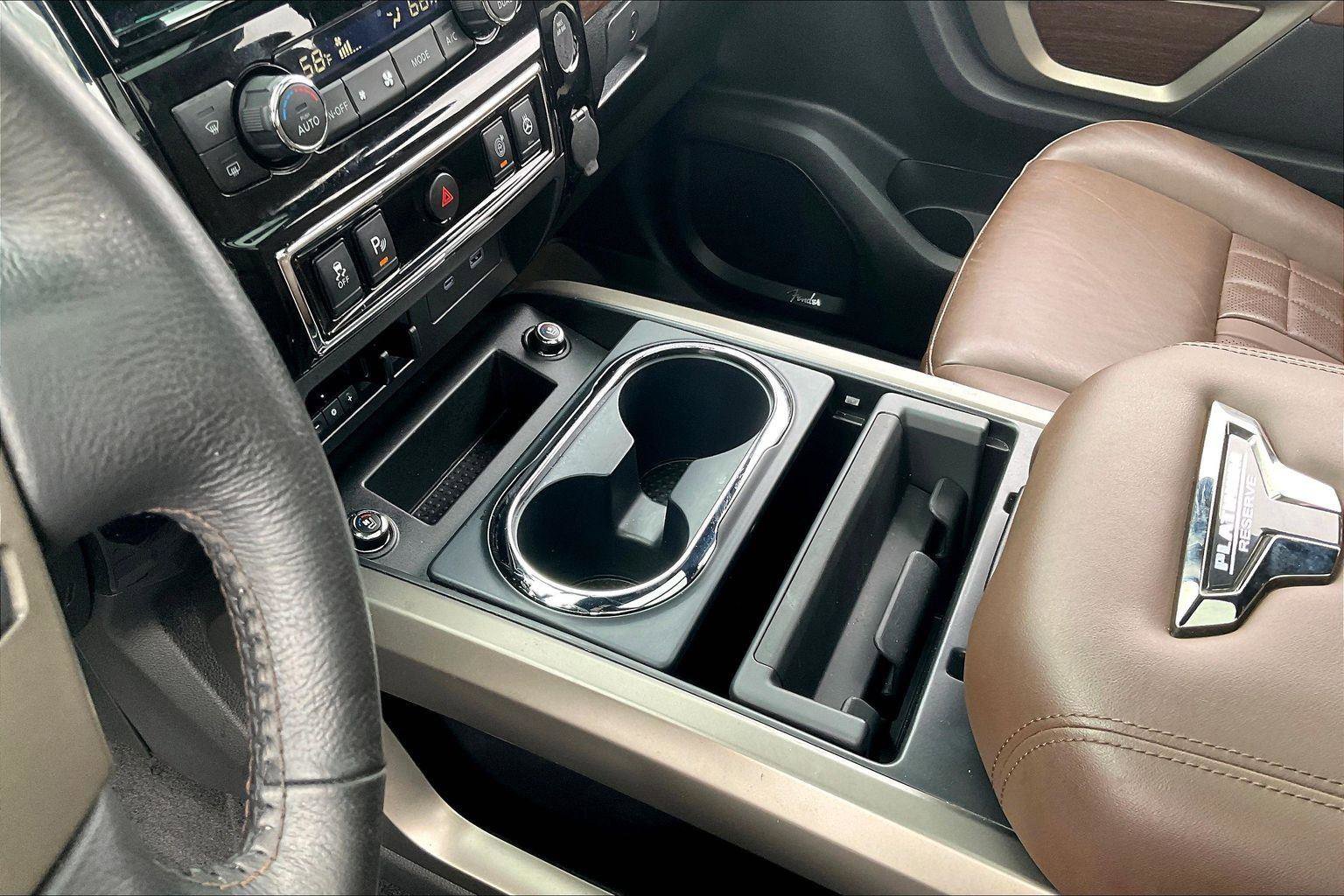 Used 2024 Nissan Titan Platinum Reserve w/ Moonroof Package image 16