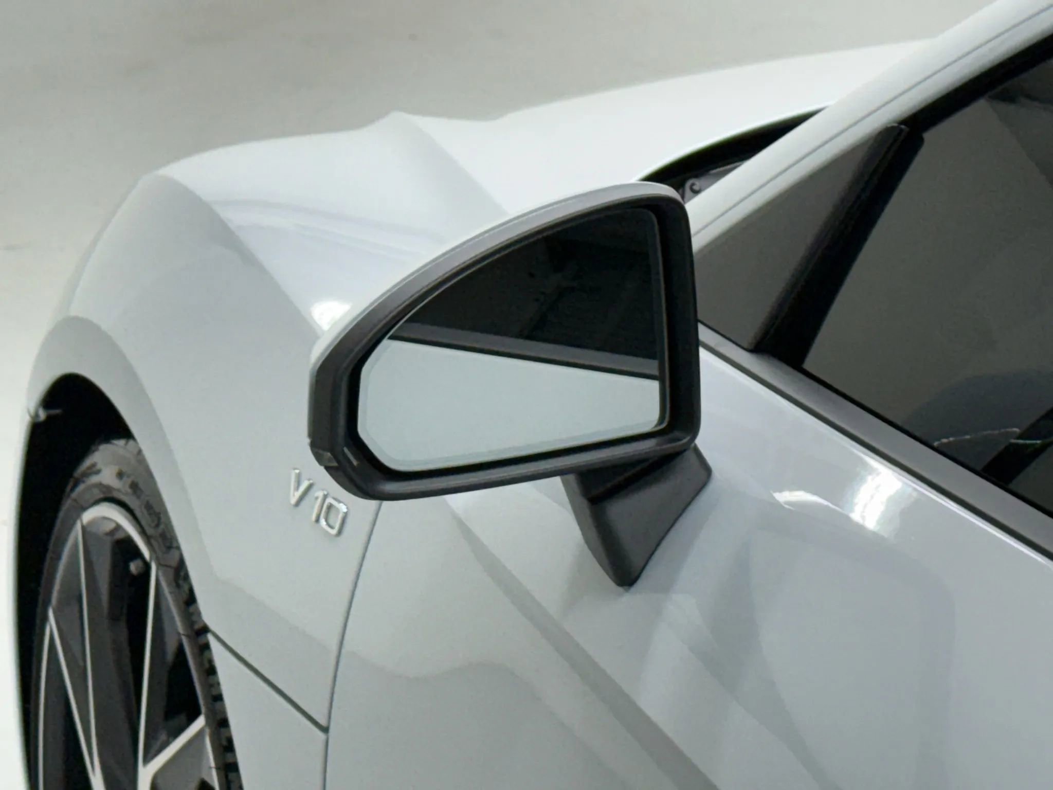 Used 2022 Audi R8 V10 performance image 28