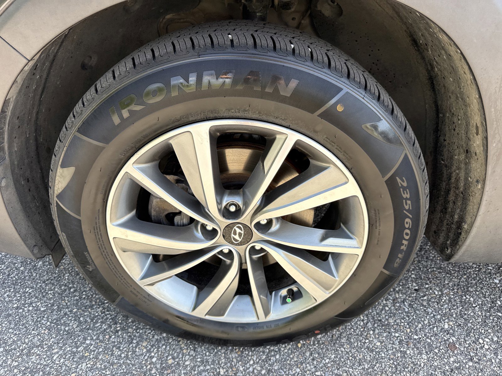 Used 2020 Hyundai Santa Fe SEL w/ Convenience Package image 10