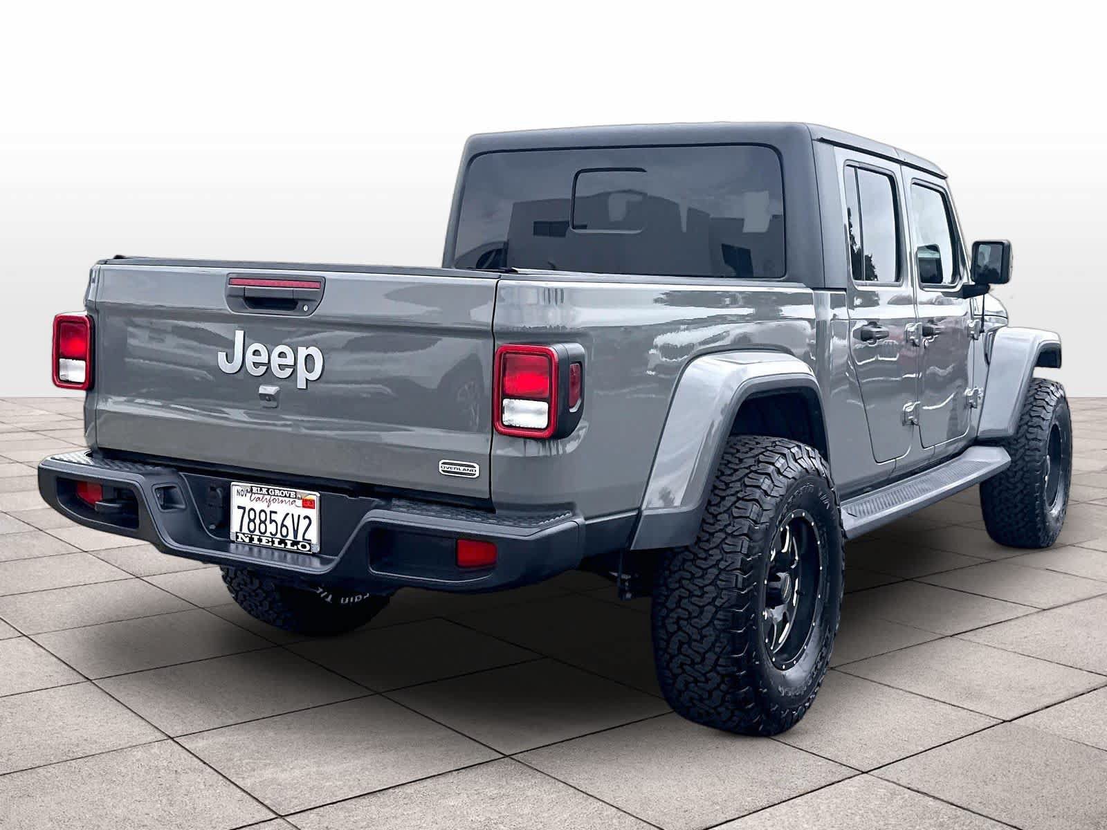 Used 2020 Jeep Gladiator Overland AWD/4WD image 9