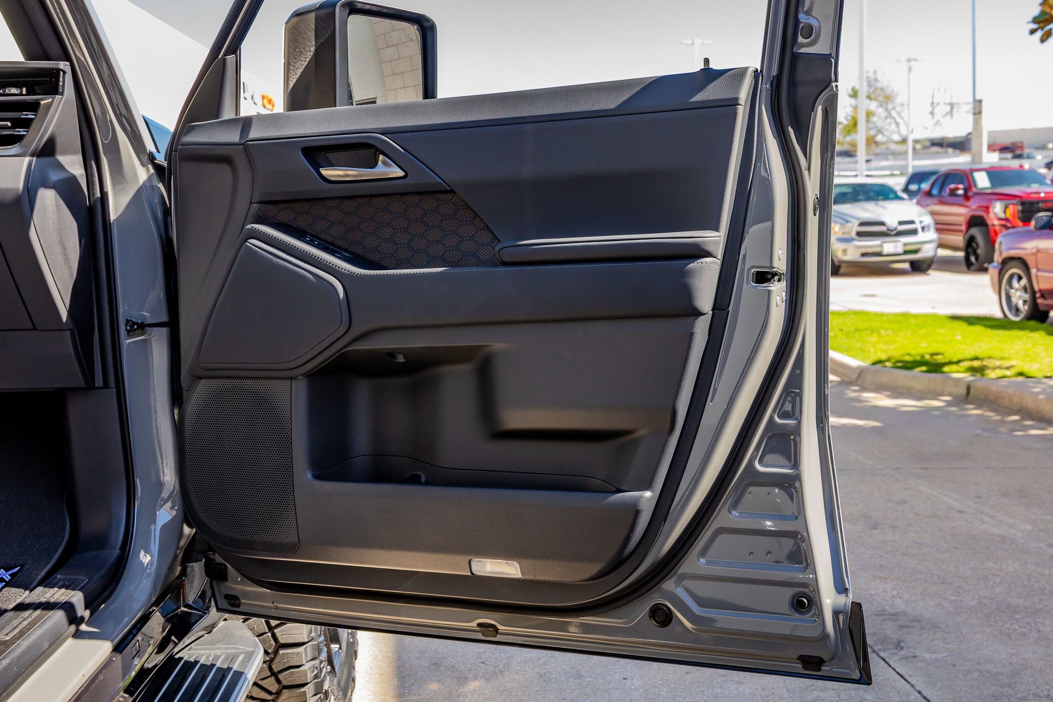 Used 2026 Lexus GX 550 w/ Accessory Package (2T) image 38