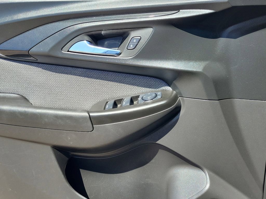 Used 2023 Chevrolet TrailBlazer LT image 7