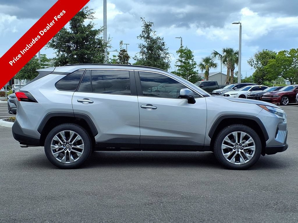 Used 2023 Toyota RAV4 XLE Premium FWD image 9