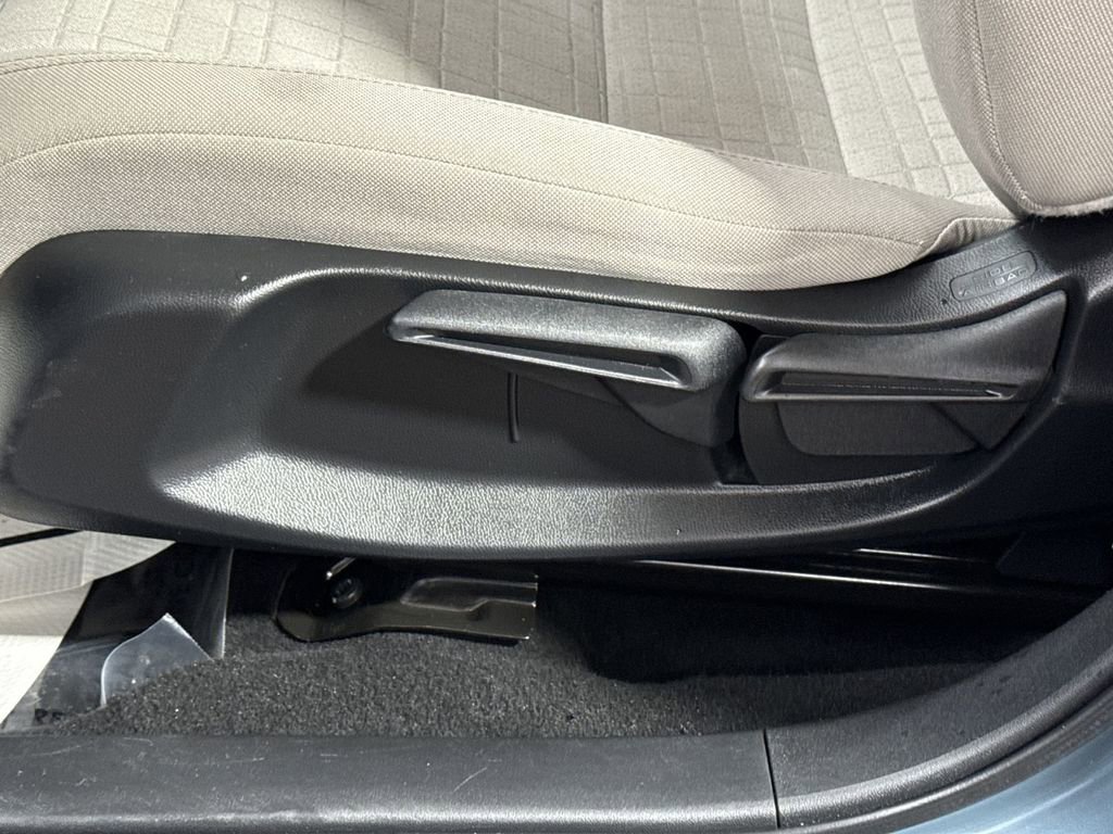 Used 2024 Honda HR-V LX image 14